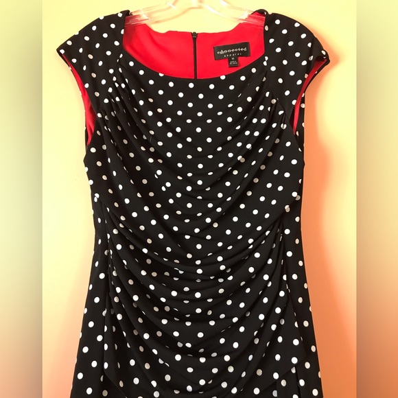 Connected Apparel Dresses & Skirts - The Polka-Dot Dress